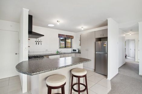 Photo of property in 7 Taihiki Road, Clarks Beach, 2122