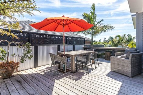 Photo of property in 103 Estuary View, Whangamata, 3620