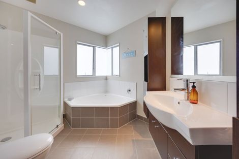 Photo of property in 145a Rosetta Road, Raumati South, Paraparaumu, 5032