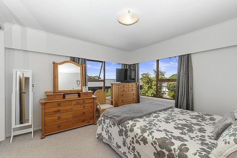 Photo of property in 133 Tiroroa Avenue, Te Atatu South, Auckland, 0610