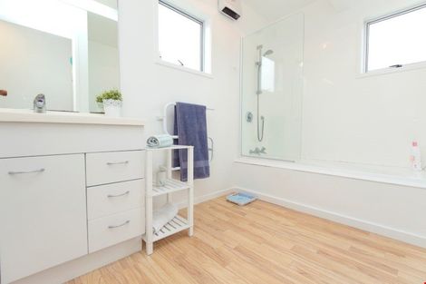 Photo of property in 25 The Circle, Manly, Whangaparaoa, 0930