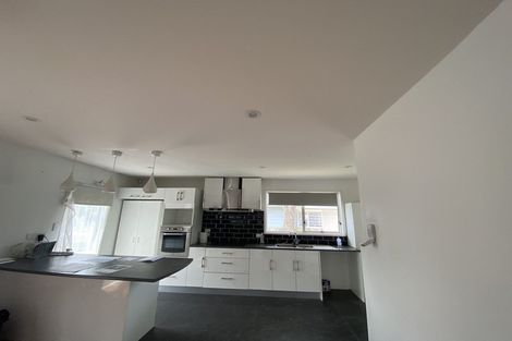 Photo of property in 3 Sandrine Avenue, Clover Park, Auckland, 2019