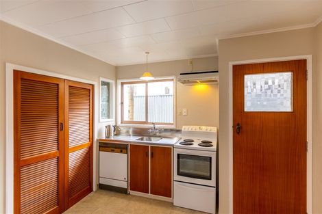 Photo of property in 10 Sutherland Street, Tamatea, Napier, 4112