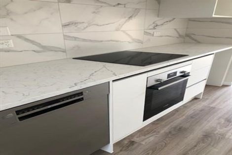 Photo of property in 8/10 Evandale Street, Glen Innes, Auckland, 1072