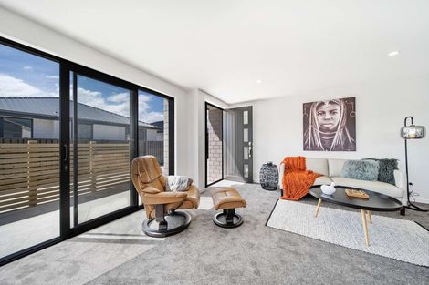 Photo of property in 5a Church Street, Mosgiel, 9024