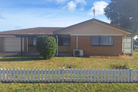 Photo of property in 32 Fairview Road, Papatoetoe, Auckland, 2025