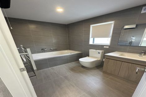 Photo of property in 46b Centorian Drive, Windsor Park, Auckland, 0632