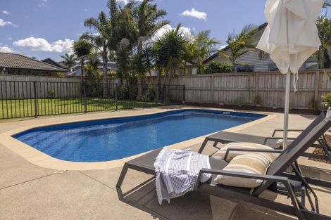 Photo of property in 56 Matemuri Drive, Papamoa Beach, Papamoa, 3118