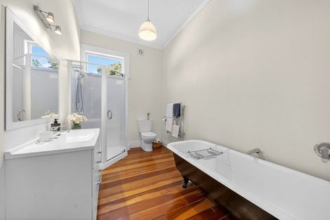 Photo of property in 51 Weld Street, Martinborough, 5711