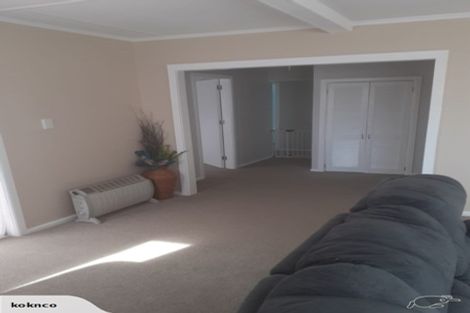 Photo of property in 19 Shackleton Street, Maraenui, Napier, 4110