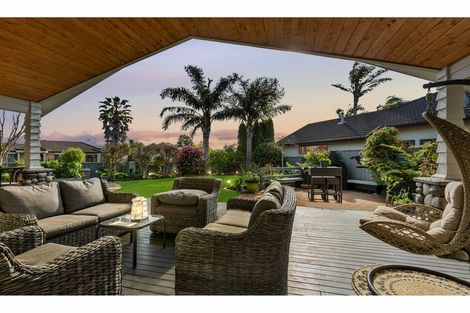 Photo of property in 2 Merlot Place, Rototuna, Hamilton, 3210