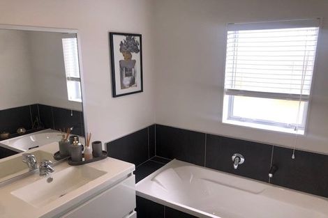 Photo of property in 84 Arion Road, Takanini, 2112