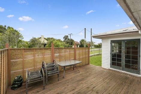 Photo of property in 21 Medway Street, Rongotea, 4476