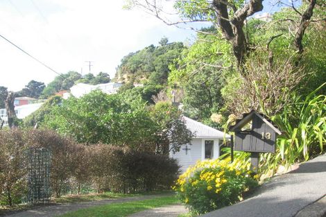 Photo of property in 13 Nikau Road, Point Howard, Lower Hutt, 5013