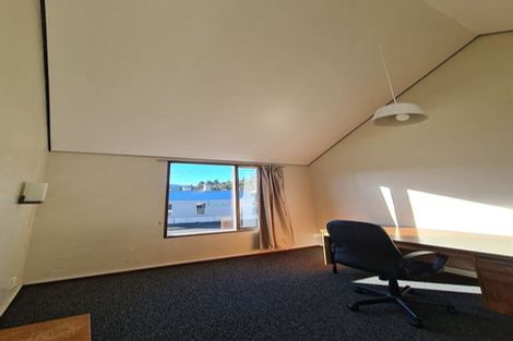 Photo of property in 45 Howe Street, North Dunedin, Dunedin, 9016