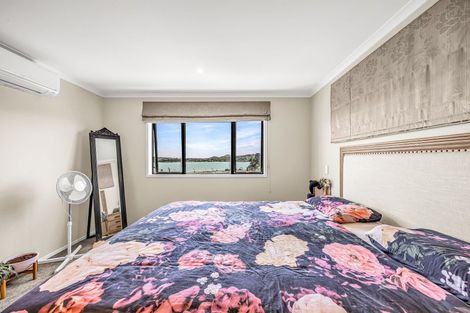 Photo of property in 29 Margaret Shields Avenue, Aotea, Porirua, 5024