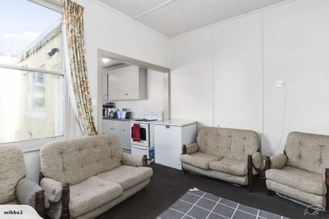 Photo of property in 824 Cumberland Street, North Dunedin, Dunedin, 9016