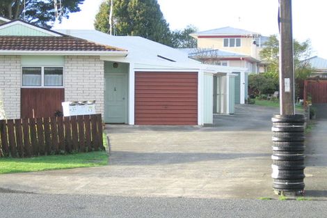 Photo of property in 2/77 Station Road, Te Kamo, Whangarei, 0112