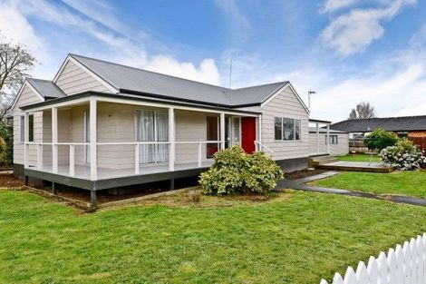 Photo of property in 2 Raymond Street, Fairview Downs, Hamilton, 3214