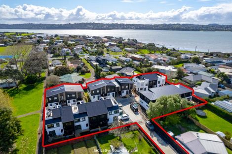 Photo of property in 3 Kaaramuramu Lane, Mangere Bridge, Auckland, 2022