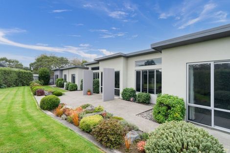 Photo of property in 44 Glenroy Park Drive, Waikiwi, Invercargill, 9810