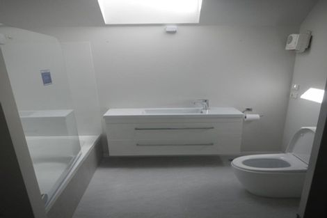 Photo of property in Pirie Street Townhouses, 32/35 Pirie Street, Mount Victoria, Wellington, 6011