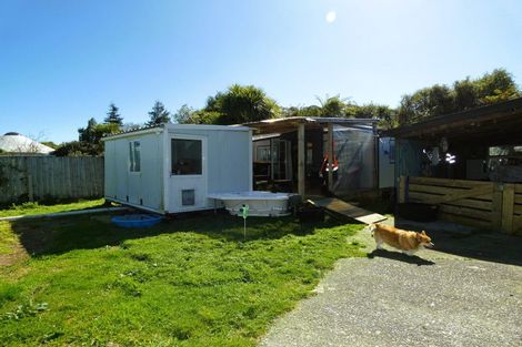 Photo of property in 9 Roebuck Street, Westport, 7825