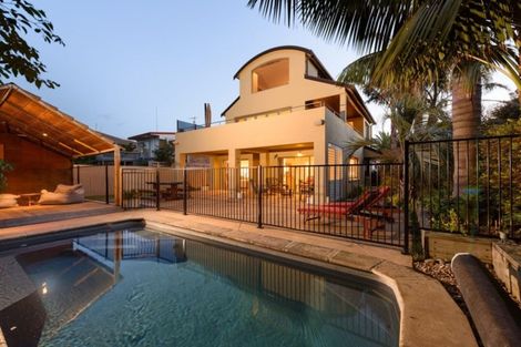 Photo of property in 305 Oceanbeach Road, Mount Maunganui, 3116