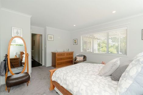 Photo of property in 37 Oakland Lane, Shannon, Palmerston North, 4474