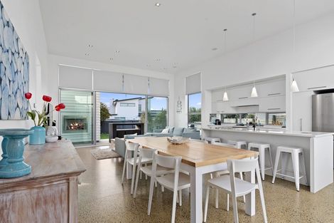 Photo of property in 7 Patiki Place, Omaha, 0986