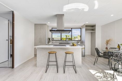 Photo of property in 1/61 Hindmarsh Street, Henderson, Auckland, 0612