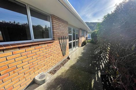 Photo of property in 79 Pasadena Crescent, Totara Park, Upper Hutt, 5018
