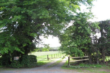 Photo of property in 66 Mullins Road, Ardmore, Papakura, 2582