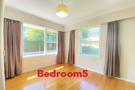Photo of property in 78 Onewa Road, Northcote Point, Auckland, 0627
