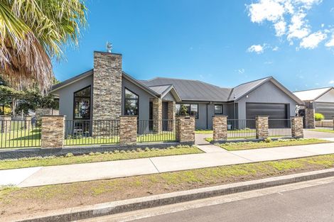 Photo of property in 1 Edith Collier Drive, Otamatea, Whanganui, 4500