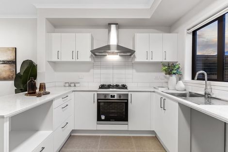 Photo of property in 43 Manarini Road, Westgate, Auckland, 0614