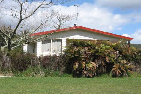 Photo of property in 14 Te Puakanga Road, Rotoiti Forest, Rotorua, 3074