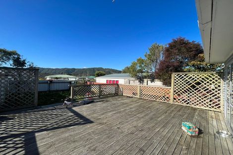 Photo of property in 120 Wainuiomata Road, Wainuiomata, Lower Hutt, 5014