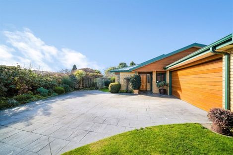 Photo of property in 190 Glover Road, Hawera, 4610