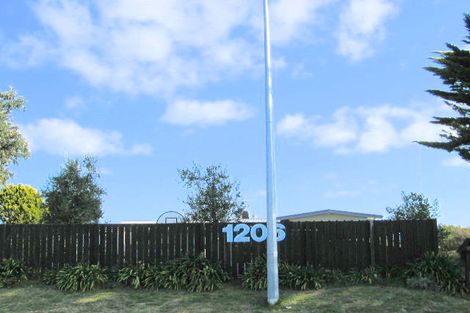 Photo of property in 1206 Papamoa Beach Road, Papamoa Beach, Papamoa, 3118