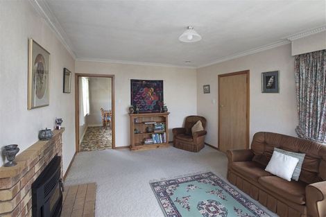 Photo of property in 38 Cutts Road, Russley, Christchurch, 8042