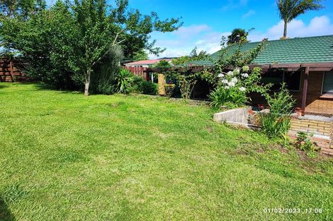 Photo of property in 55 Walworth Avenue, Pakuranga Heights, Auckland, 2010