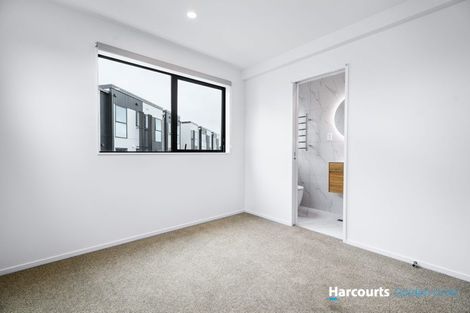 Photo of property in 4/800 Chapel Road, Northpark, Auckland, 2016