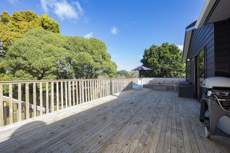 Photo of property in 11 Marlin Street, West Harbour, Auckland, 0618