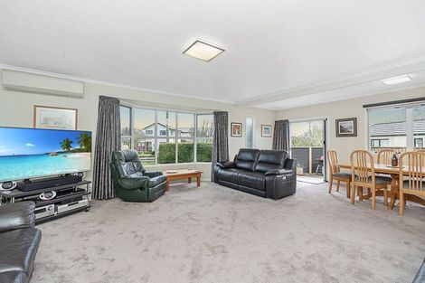 Photo of property in 7 Mahana Road, St Andrews, Hamilton, 3200
