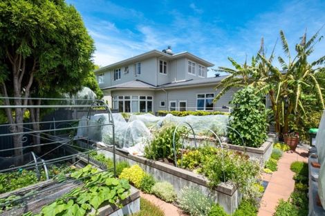 Photo of property in 26a Cameron Road, Bluff Hill, Napier, 4110