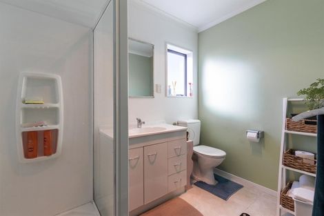 Photo of property in 17 Mavora Road, Lake Hayes, Queenstown, 9304