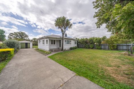 Photo of property in 83 Brandon Street, Featherston, 5710