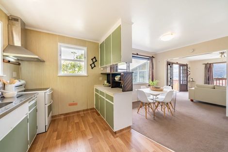 Photo of property in 75 Logie Street, Stokes Valley, Lower Hutt, 5019