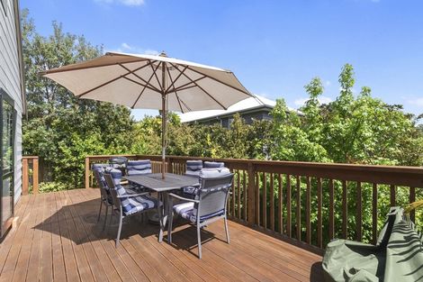 Photo of property in 27a Philson Terrace, Browns Bay, Auckland, 0630